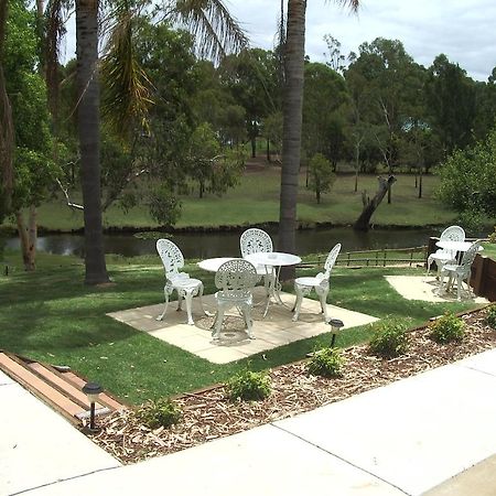 Park House Motor Inn Oakey Buitenkant foto